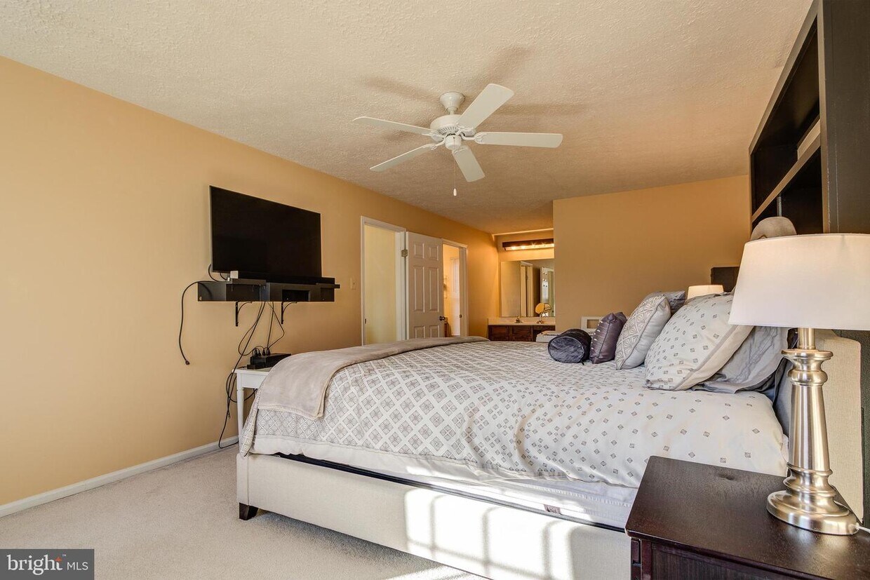 11605 Parsippany Terrace, North Potomac, MD 20878 House for Rent in