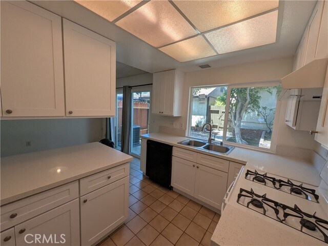 Foto del edificio - 1266 Tarryglen Ln