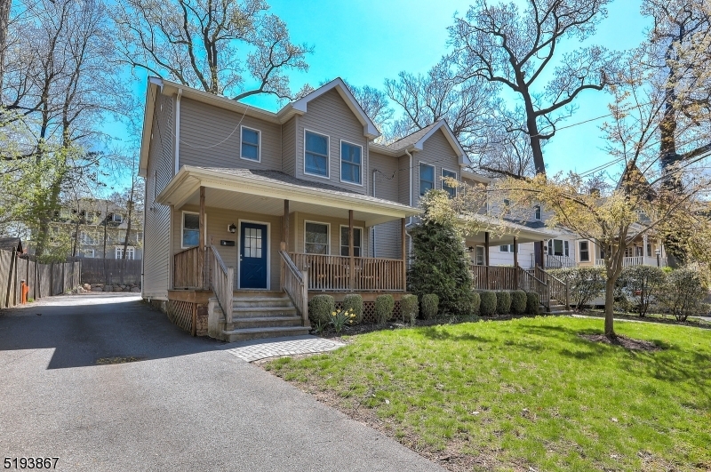 Primary Photo - 31 Shadyside Ave