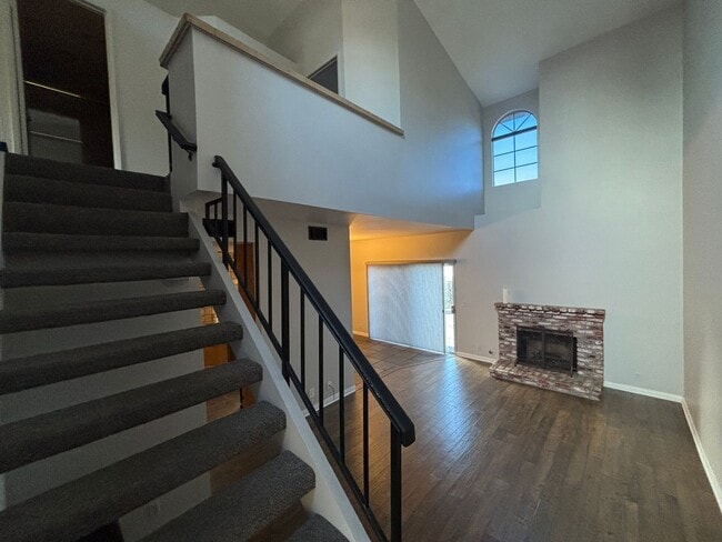 Building Photo - 22832 Banyan Pl