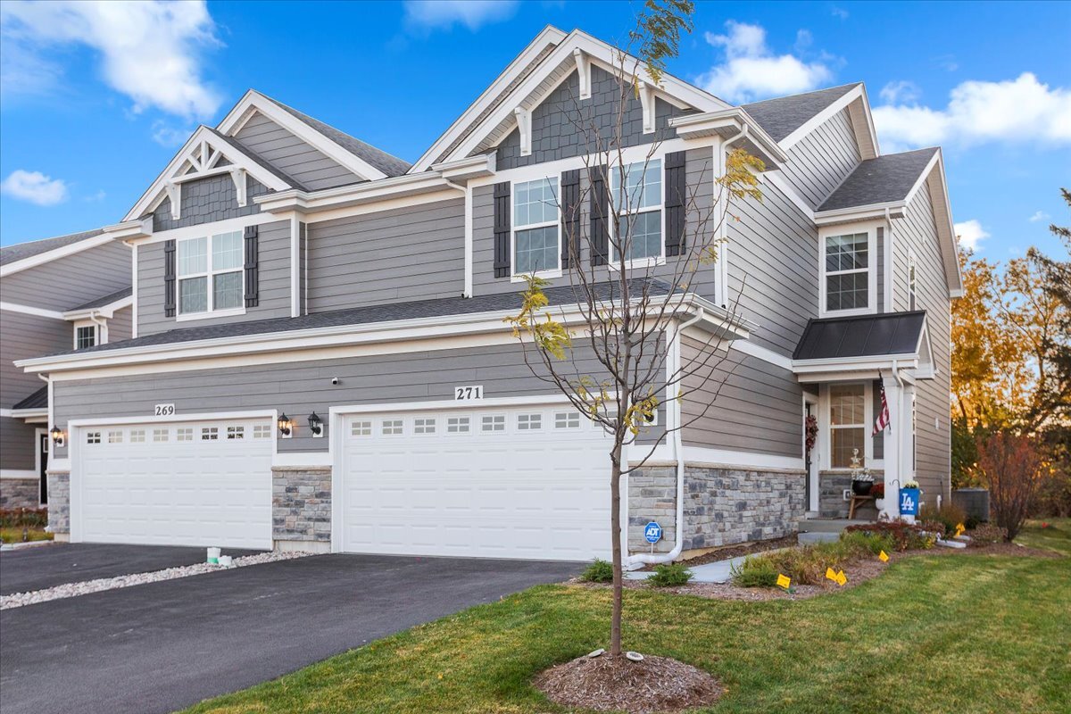 Foto principal - 271 Charlestowne Lakes Dr