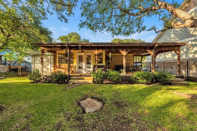 Foto del edificio - 106 Lakeview