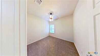Building Photo - 308 Rinehardt St