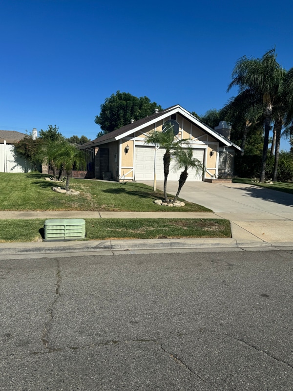 Building Photo - 7513 Center Ave