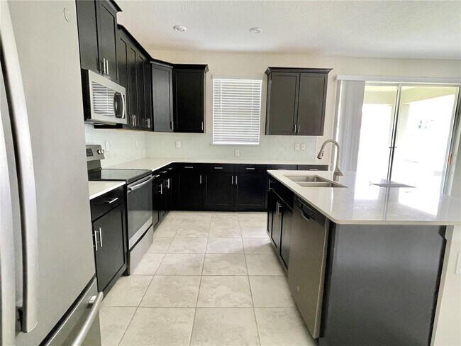 Building Photo - 14806 Winter Stay Dr