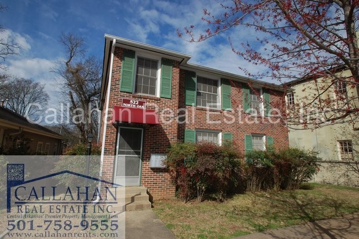 Primary Photo - 522 N Oak St