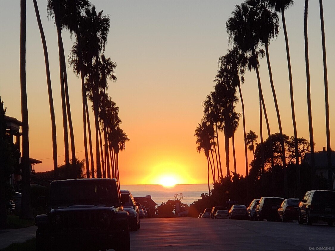 371 Nautilus St, San Diego, CA 92037 House Rental in San Diego, CA