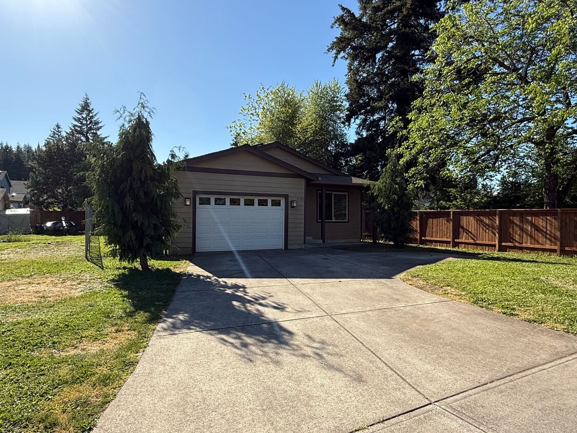 Foto principal - Cozy 3Bd Ranch in Vancouver!