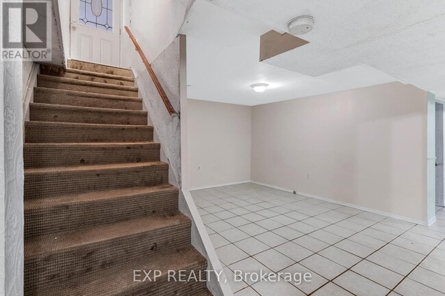 Building Photo - 575 North St