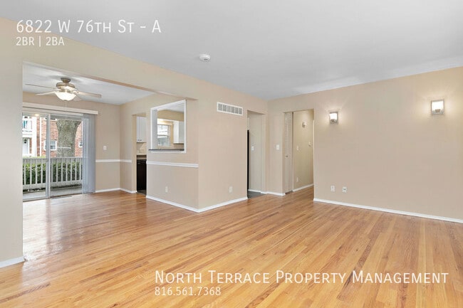 Foto del edificio - 2BR 2B with W/D and Hardwood Floors