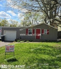 Building Photo - 307 E 79th St