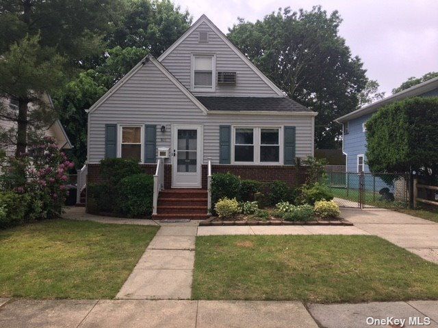 Foto principal - 816 Kings Pkwy