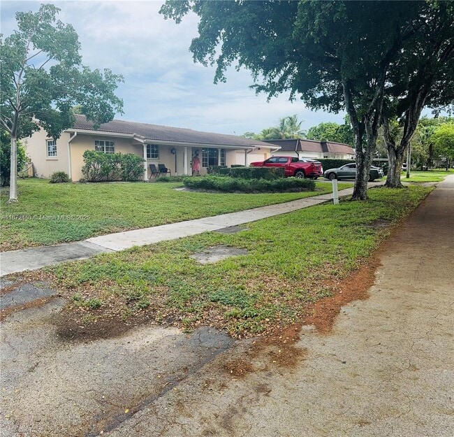 Foto del edificio - 1230 NW 74th Ave
