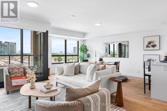 Building Photo - 36-436 Brentcliffe Rd