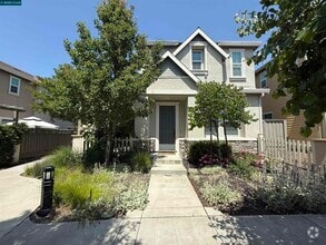 Building Photo - 221 Southpark Ct