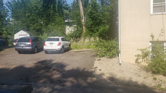 Foto del edificio - 2108 2nd Ave N