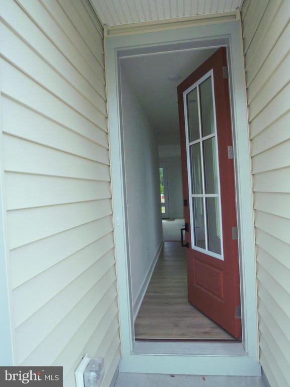 Building Photo - 120 Galaxy Pl