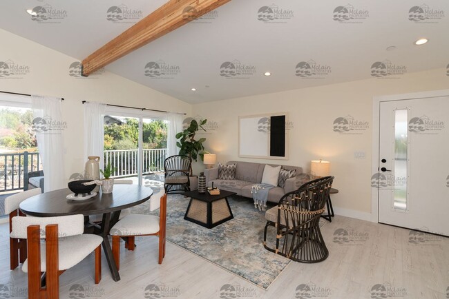 Foto del edificio - Beautiful Sustainable - Two Bedroom Home I...