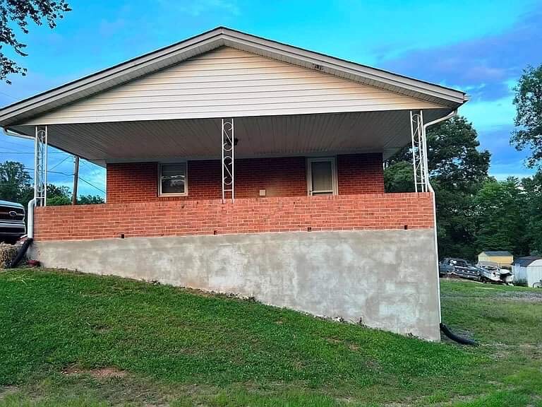 Foto principal - 476 Laurel Dr
