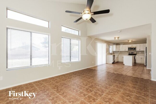 Foto del edificio - 8555 W Sunnyslope Ln