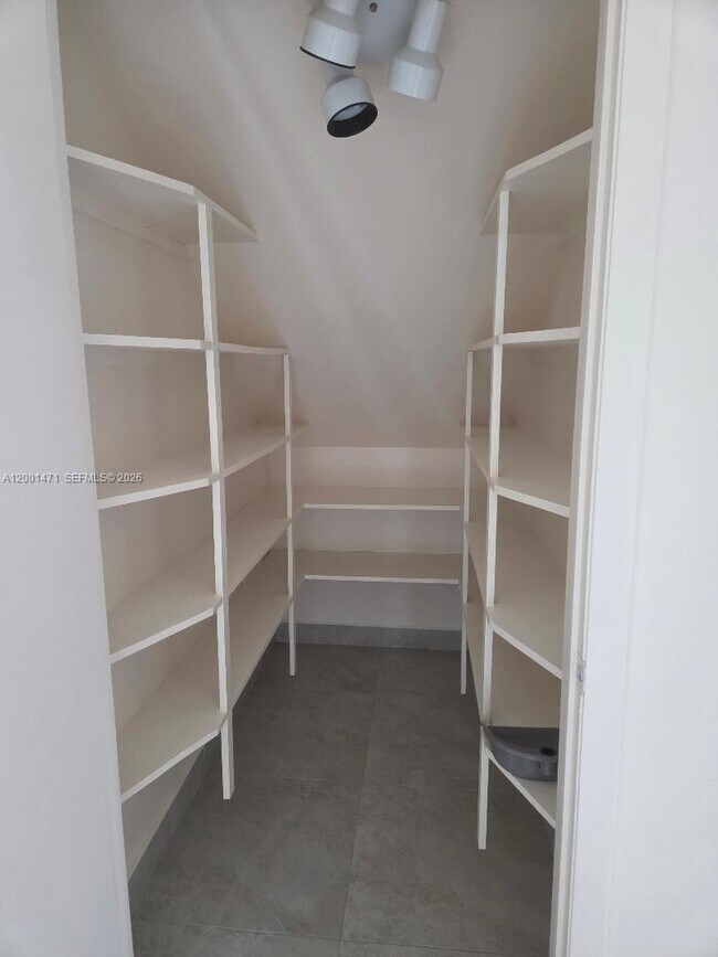 Foto del edificio - 19362 SW 103rd Ct
