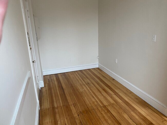 Foto del edificio - 30 Langdon St