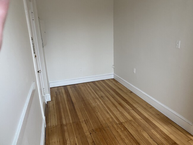 Building Photo - 30 Langdon St