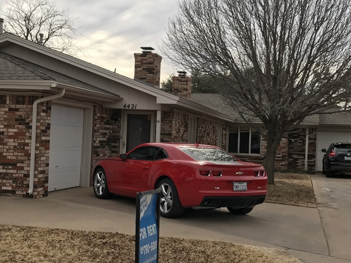 Foto principal - 4421 75th Dr