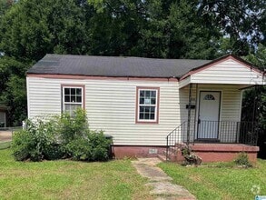 Building Photo - 1228 Mims St SW