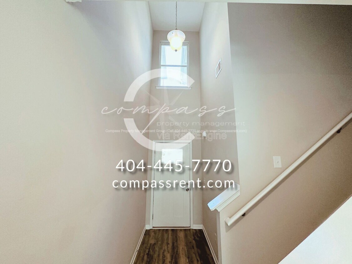 Foto principal - 202 Lyndon Wy NW