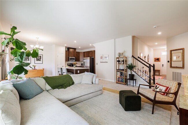 Foto del edificio - 23 Keuka Ln