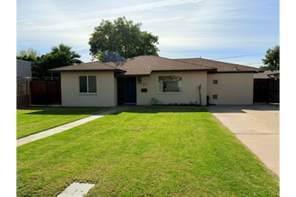 Building Photo - 1015 E Citrus Wy