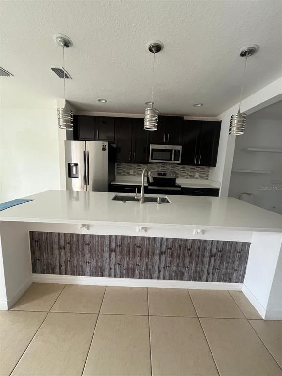 Building Photo - 350 Annabelle Way