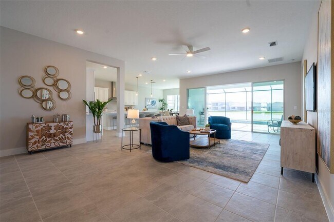 Foto del edificio - 8178 Ivy Stark Blvd