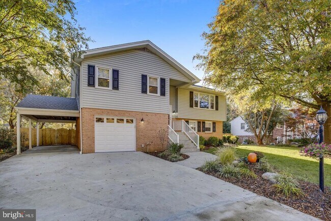 Building Photo - 4407 Aragon Pl