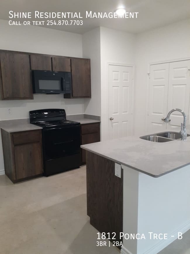 Foto del edificio - 1812 Ponca Trce