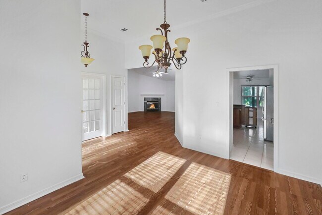 Foto del edificio - 1297 Calcutta Dr