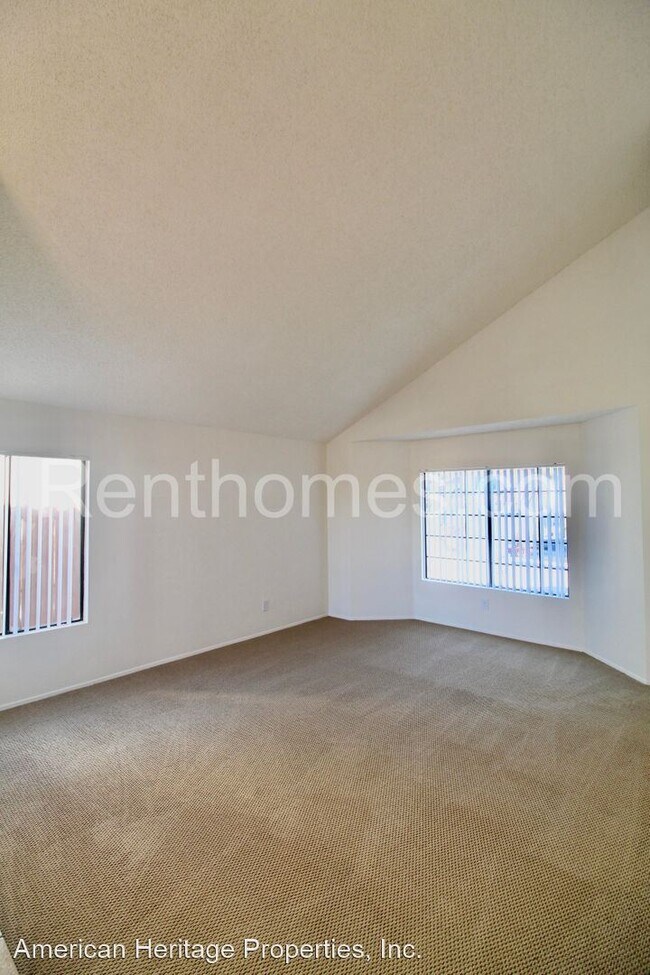 Building Photo - 4 br, 3 bath House - 12986 Isocoma Street