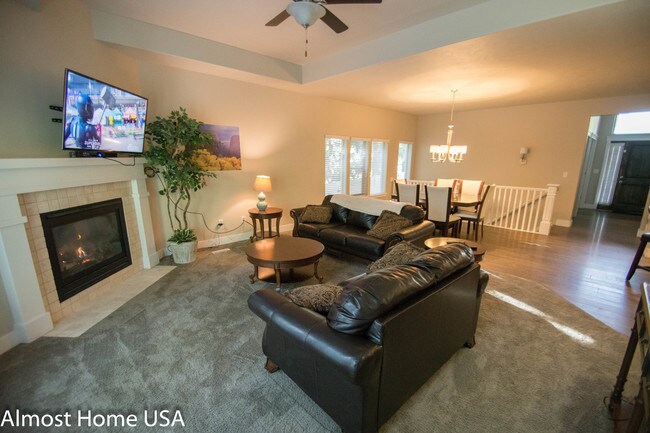 Building Photo - 3293 Bengal Blvd