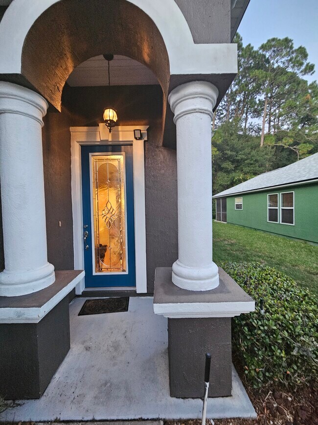 Building Photo - 132 Camden Cay Dr