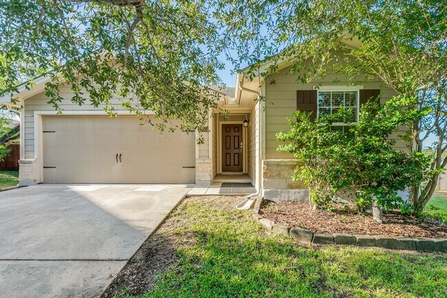 Building Photo - UNIVERSAL CITY 3-BEDROOM HOME ON CUL DE SAC