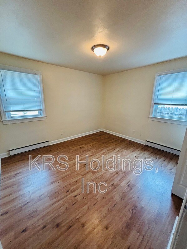 Foto del edificio - 2411 Wyoming Ave