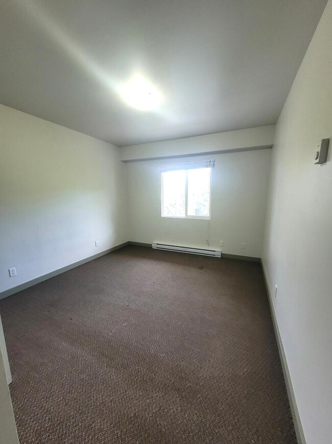 Building Photo - 1 bedroom in Terrace BC V8G 2N8