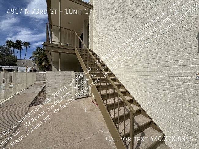 Foto del edificio - 4917 N 73rd St