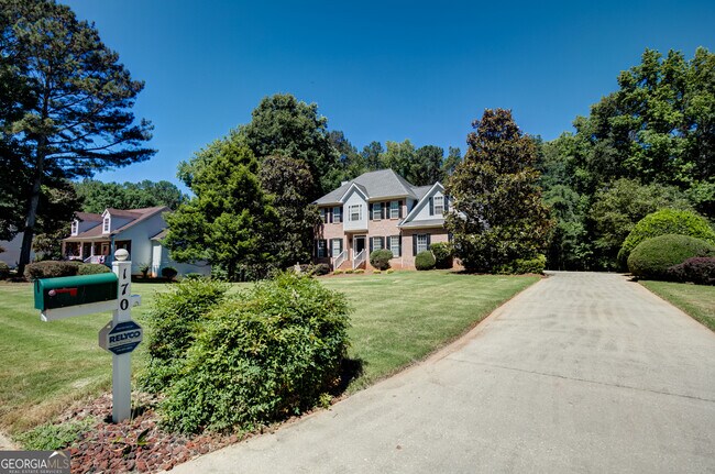 Foto del edificio - 170 Perry Creek Dr