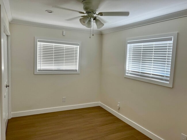 Foto del edificio - 2134 Wayside St