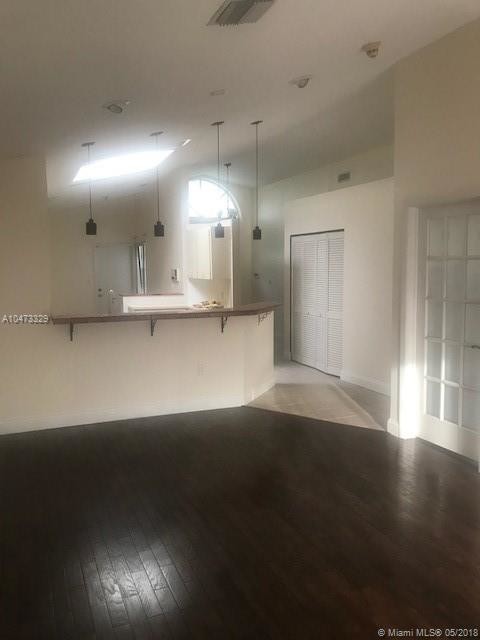 Building Photo - 14640 SW 124th Pl