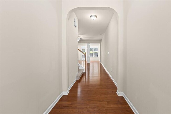 Building Photo - 2365 Bellyard Dr
