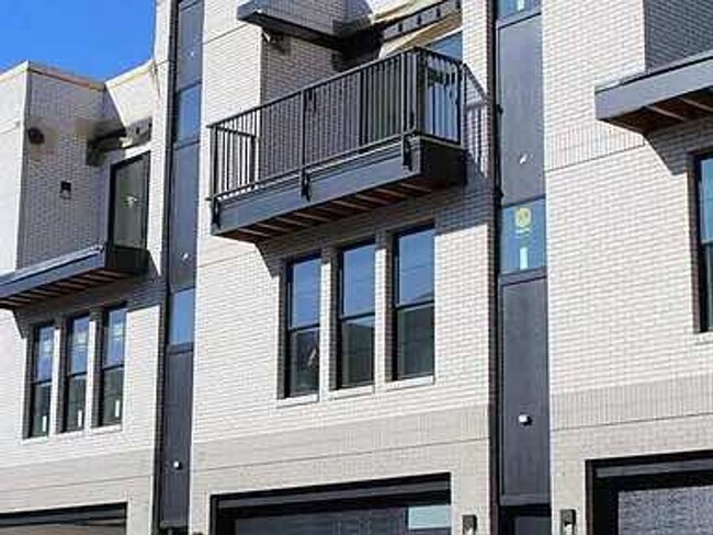 Foto del edificio - 1345 Keosauqua Way