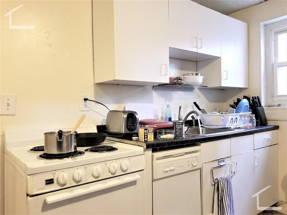 Primary Photo - 9/1/25 Northeastern 4BR/2BA w/heat included!
